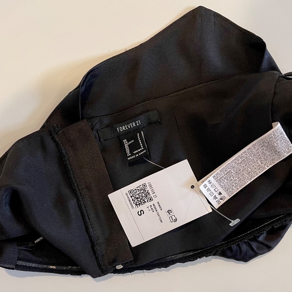 Forever 21 Satin Strapless Crop Top - Black - Size Small - Picture 3 of 3